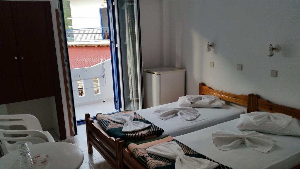 Tarra Hotel Agia Roumeli Room photo
